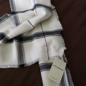 Lucky Brand Accessories - Scarf Lucky Brand Accessories - Scarf